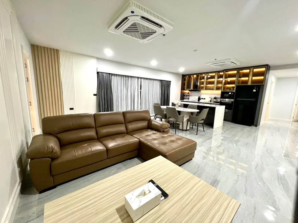 Apartamento de 3 dormitorios y 3 baños en Phanason Green Place