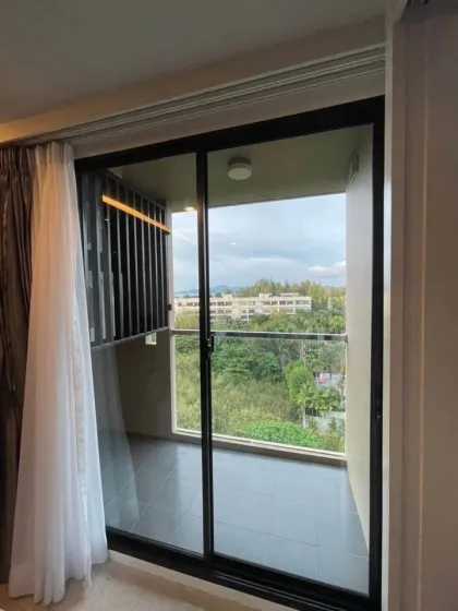 1-спалочная квартира в аренду в Aristo Condo рядом с пляжем Surin