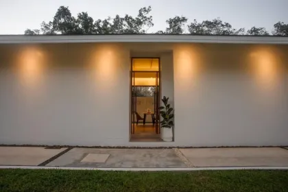 Villa con piscina de 2 dormitorios en alquiler en Thep Krasattri, Bang Tao