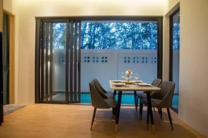Villa con piscina de 2 dormitorios en alquiler en Thep Krasattri, Bang Tao