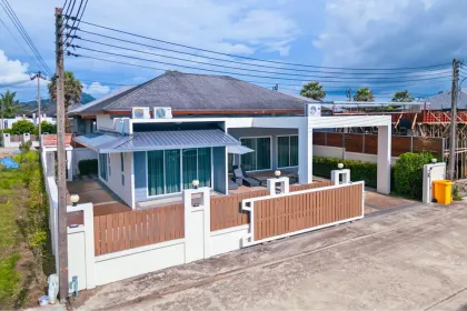 Современная вилла с бассейном в аренду в комплексе Phu Villa, Таланг, Пхукет