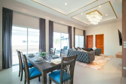 Современная вилла с бассейном в аренду в комплексе Phu Villa, Таланг, Пхукет