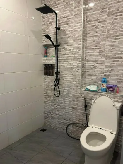 Einfamilienhaus mit 3 Schlafzimmern und 2 Badezimmern in Chalong zu vermieten