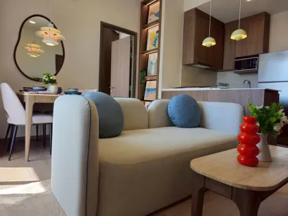 คอนโดหรู 2 ห้องนอนที่แคนวาสเชิงทะเลให้เช่า