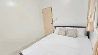 Casa Esquinera de 3 Habitaciones y 2 Baños en Alquiler en Rawai