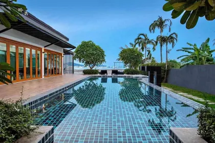 2 Bedroom Villa with Jacuzzi for Rent in Rawai