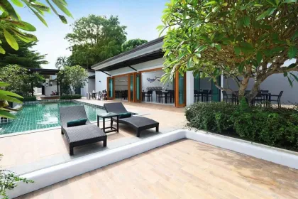 2 Bedroom Villa with Jacuzzi for Rent in Rawai