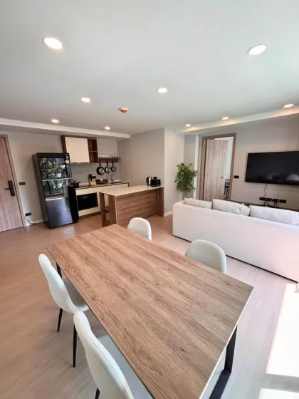 Apartamento con 2 dormitorios y 2 baños en Cherngtalay, Phuket