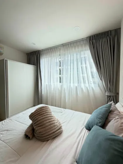 1-Zimmer-Wohnung mit Stadtblick im D Condo Kathu