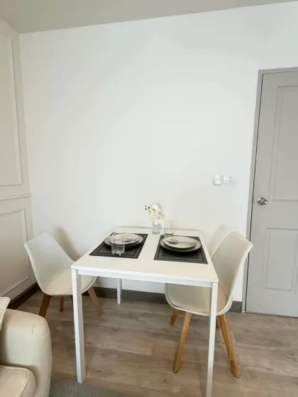 1-Zimmer-Wohnung mit Stadtblick im D Condo Kathu