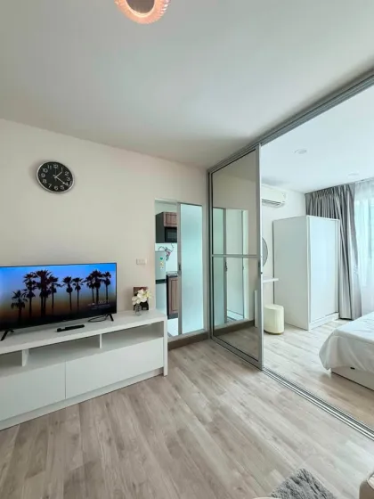 1-Zimmer-Wohnung mit Stadtblick im D Condo Kathu