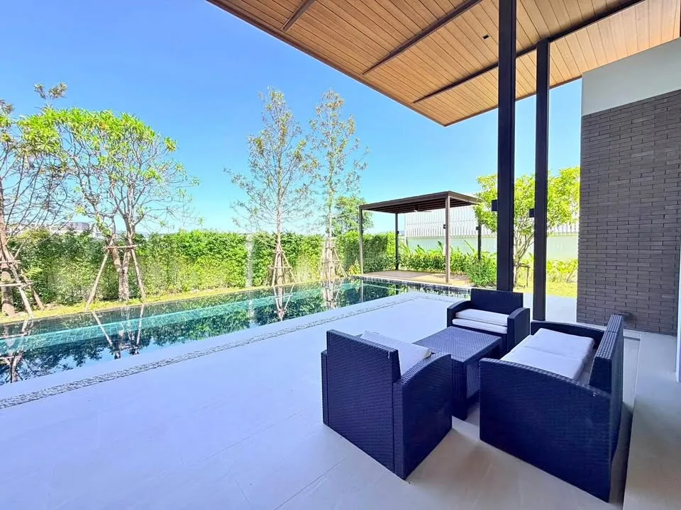 Villa moderne de luxe avec piscine à louer à Laguna, Cherng Talay