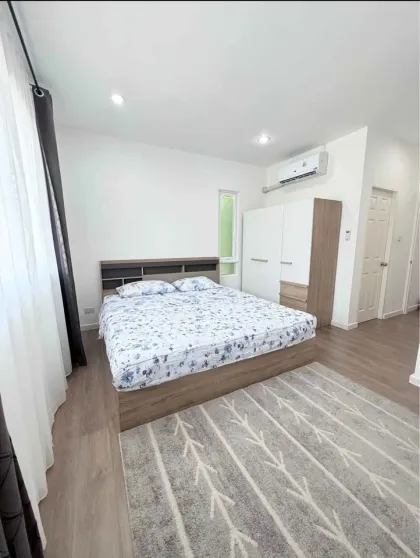 Modern Corner Semi-Detached House for Rent in Smile Ville X2 Village, Bang Jo
