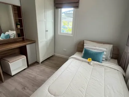 Современная вилла с 4 спальнями в аренду в Saransiri Kohkaew Retreat
