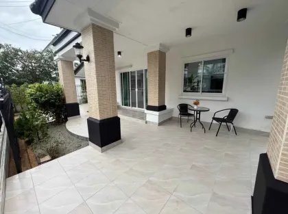 3-Schlafzimmer Familienvilla zur Miete in Chalong, Phuket