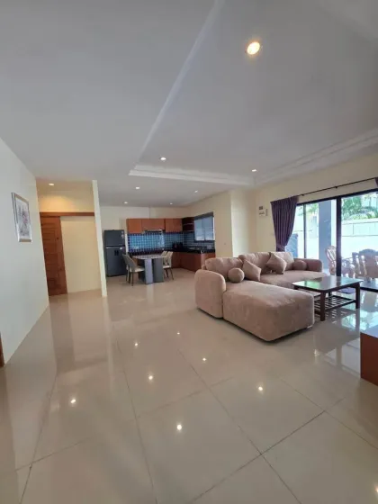 Villa avec piscine privée 2 chambres à louer à Thalang