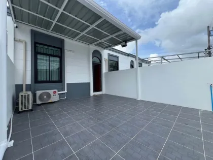Reihenhaus zur Miete nahe Laguna in Pasak Soi 8/3, Cherng Talay