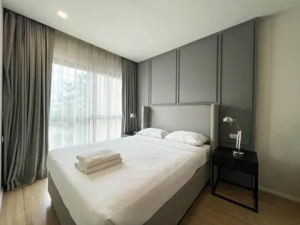 อพาร์ทเมนท์ 1 ห้องนอนในดีลักซ์ คอนโดมิเนียม ชะลอง