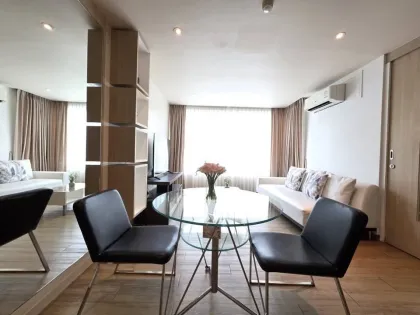 Appartement 1 chambre avec vue montagne en bord de mer à Kalim