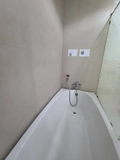 Appartement 1 chambre avec vue montagne en bord de mer à Kalim