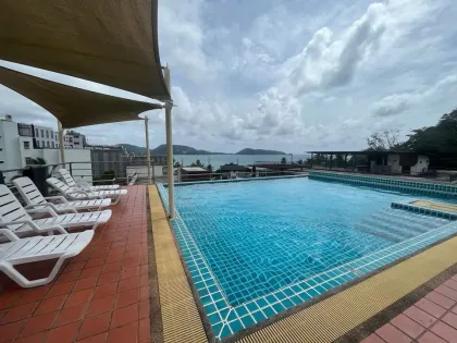 Appartement 1 chambre avec vue montagne en bord de mer à Kalim