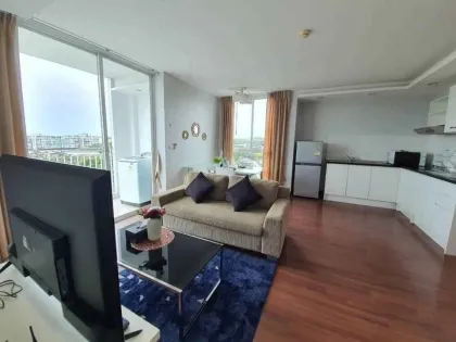 Просторная квартира с 2 спальнями в угловом блоке в The Light Condo, Пхукет Таун