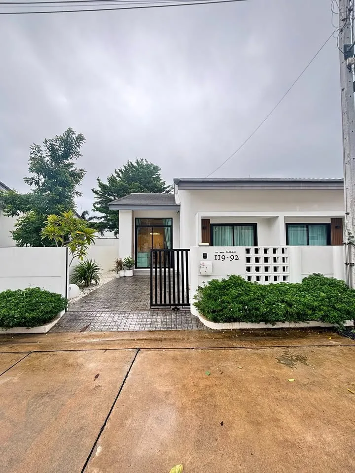 Moderno apartamento de 2 habitaciones en alquiler en Cherng Talay, Phuket