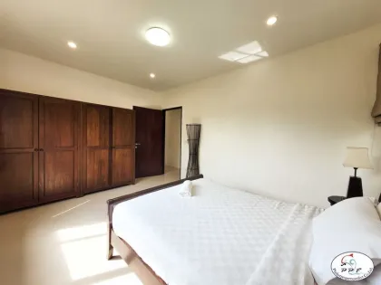 Villa 2 Chambres avec Piscine dans le Quartier Calme de Thalang