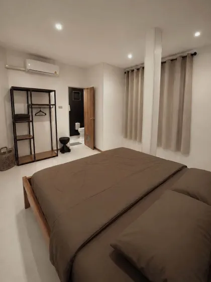 Villa Moderna de 3 Habitaciones en Alquiler en Chalong, Phuket