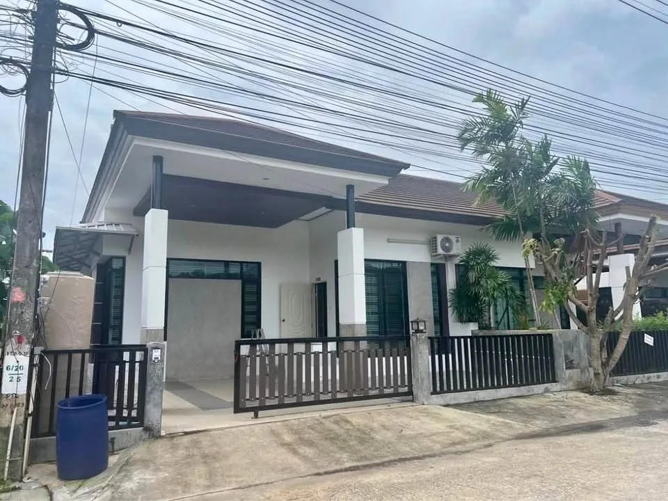 Villa mit 3 Schlafzimmern und 2 Bädern zu vermieten - Sri Suchart 5