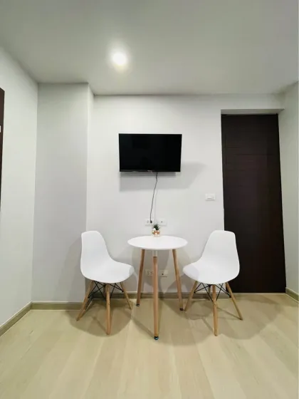Квартира с 1 спальней в аренду в VIP Great Hill Airport Condo, Най Янг