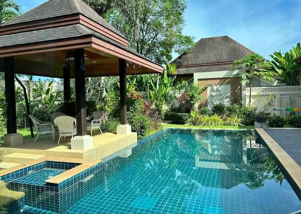 บ้านพักสไตล์ไทยบาหลี 3 ห้องนอน พร้อมสระว่ายน้ำให้เช่าในกะทู้