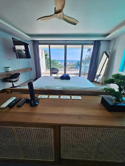甲塔卡隆海景别墅，带私人泳池，普吉岛