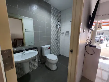 2-Bedroom 2-Bathroom Townhouse for Rent Near Phuket Airport