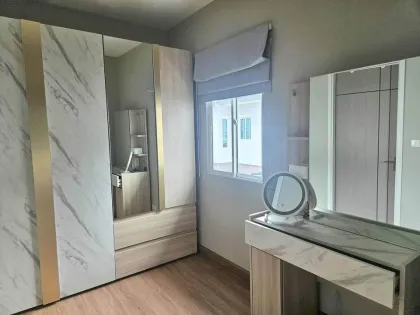 Villa de 3 habitaciones y 2 baños en alquiler en Passorn Village, Koh Kaew