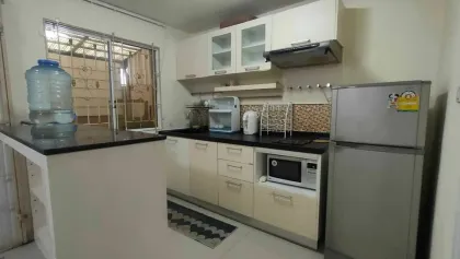 3 Schlafzimmer, 2 Badezimmer Stadthaus zur Miete in Pruksa Ville, Thalang