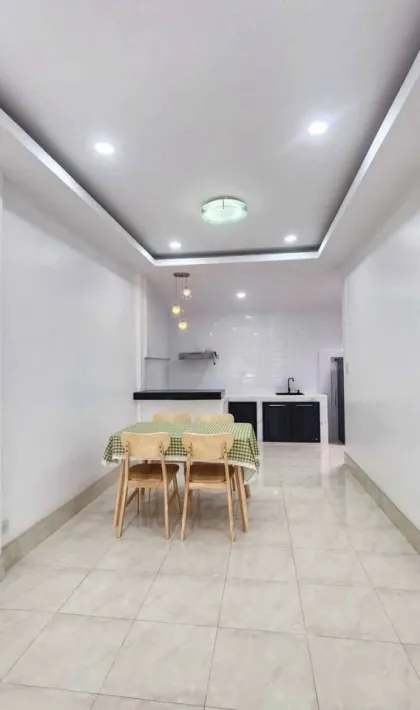 Таунхаус Phuket Villa 2 в аренду - 2 спальни, 1 ванная, Kathu