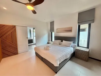 วิลล่าหรูสมัยใหม่ 3 ห้องนอนให้เช่า ที่ Blue Tree Living เชิงทะเล