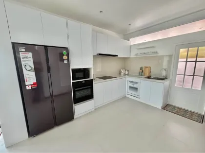 วิลล่าหรูสมัยใหม่ 3 ห้องนอนให้เช่า ที่ Blue Tree Living เชิงทะเล