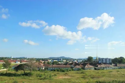 Apartamento de 2 dormitorios en alquiler en Centrio Condo, Phuket Town