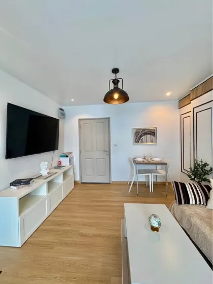 Квартира с 1 спальней и видом на бассейн в D Condo Mine Phuket