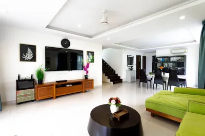Fully Furnished 5 Bedroom Pool Villa in Laguna Phuket