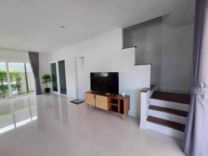 Вилла с 3 спальнями и 2 ванными в аренду в Supalai Palm Spring, Чернг Талай