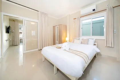 Maison Confortable avec Piscine 3 Chambres et Terrasse sur le Toit à Rawai