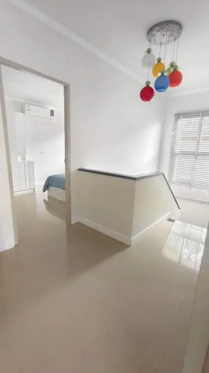 บ้านวิลล่าขนาดใหญ่ 6 ห้องนอนให้เช่า ใกล้โรบินสัน ไลฟ์สไตล์ ถลาง