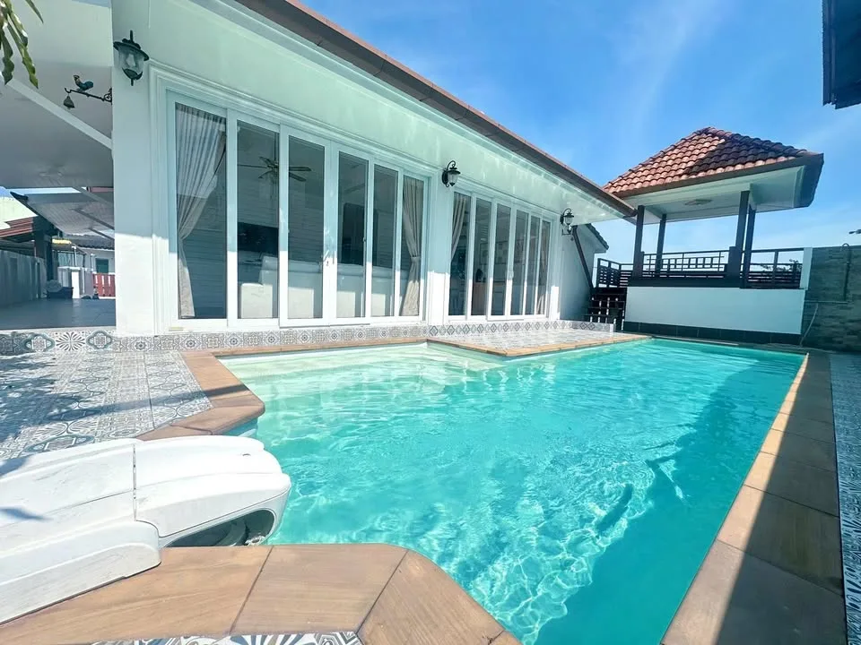 4-Bedroom Private Pool House for Rent in Phuket Town