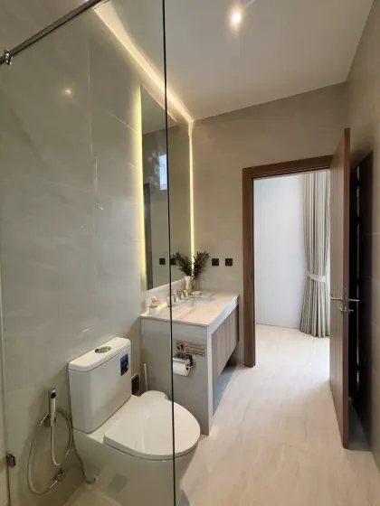 Rara villa de lujo con 4 dormitorios y piscina en alquiler en Ko Kaeo, Phuket