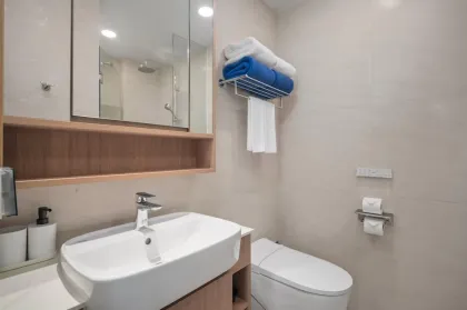 2-комнатная квартира с 2 ванными в Skypark Celeste 4, Laguna Phuket