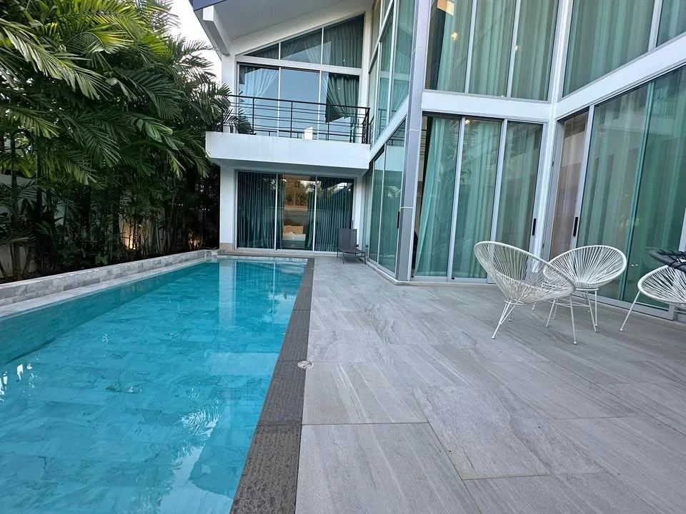 Villa Pasak 4-Bedroom for Rent in Cherngtalay