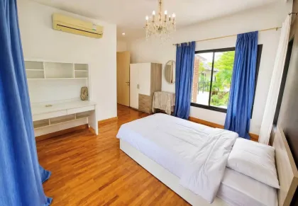 วิลล่าส่วนตัว 3 ห้องนอน พร้อมสระว่ายน้ำ รีโนเวทใหม่ที่ Loch Palm, ภูเก็ต
